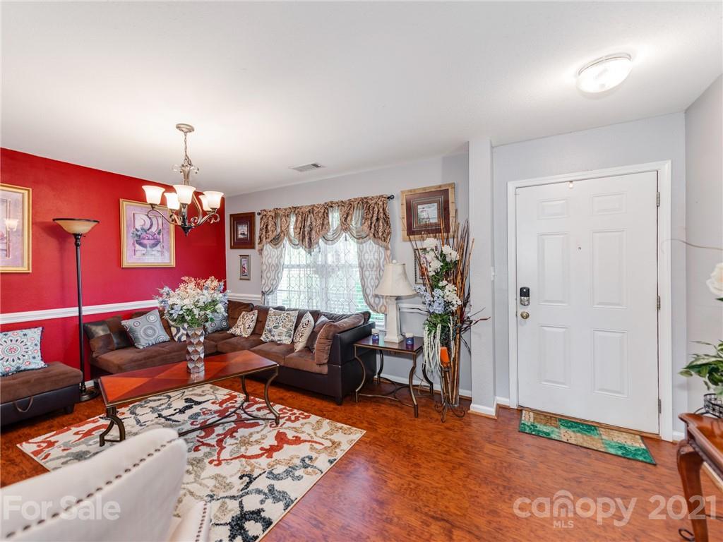 724 Overlook Road Lowell, NC 28098 - Photo 5 of 35 Gallery Image 5