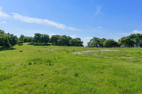 $3,800,000 | 88 Linea De Fuego (lot 62), Carmel, CA 93923