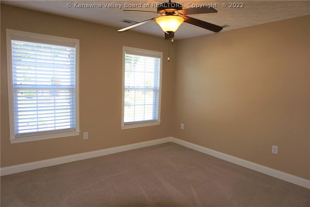 135 Killarney Road Winfield, WV 25213 - Photo 22 of 28 Gallery Image 22
