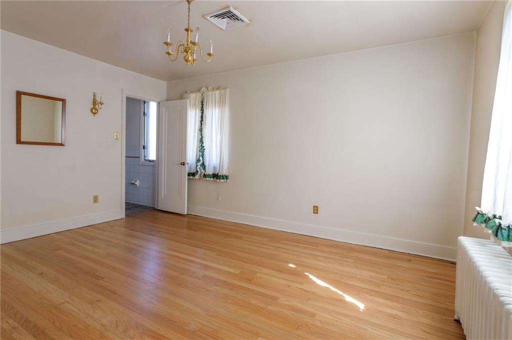 7533 Graymore Road Pittsburgh, PA 15221 - Photo 23 of 32 Gallery Image 23