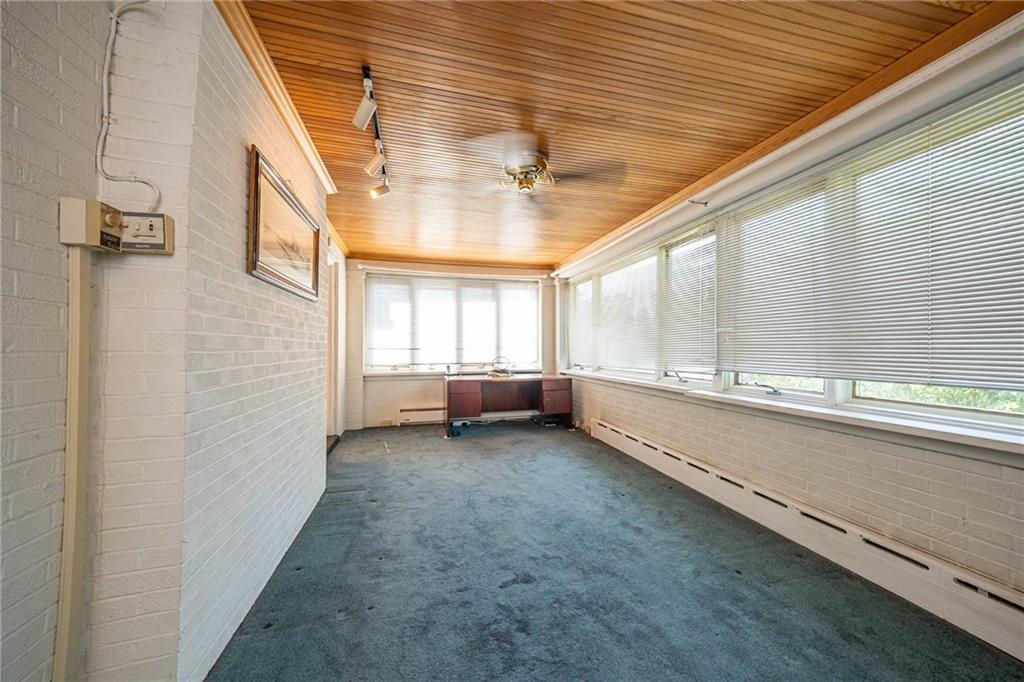 7533 Graymore Road Pittsburgh, PA 15221 - Photo 7 of 32 Gallery Image 7