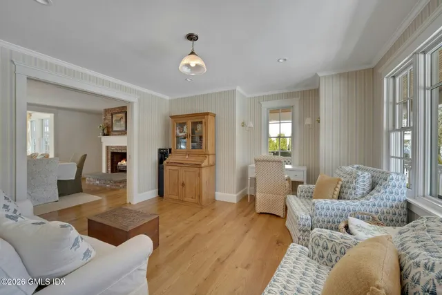 $4,295,000 | 5 Greenwich Cove Drive, Old Greenwich, CT 06870