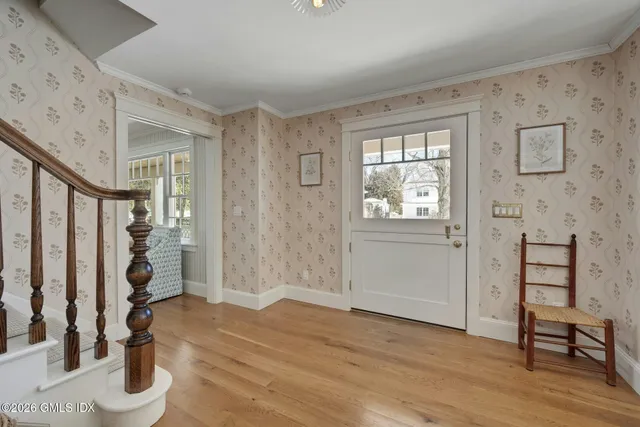 $4,295,000 | 5 Greenwich Cove Drive, Old Greenwich, CT 06870