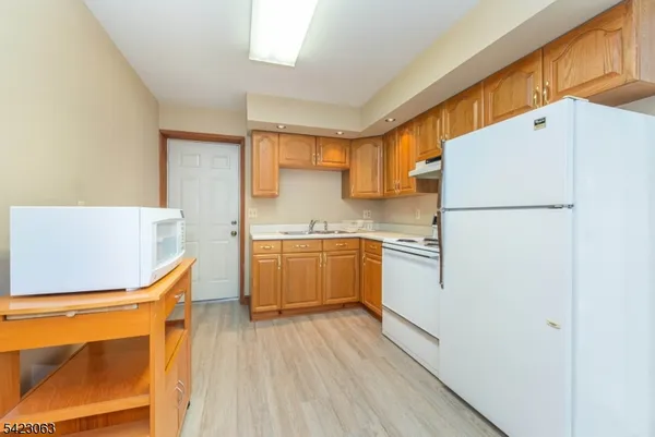 $1,650 | 52 Hampton House Road, Newton, NJ 07860