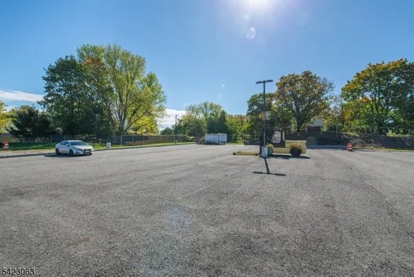 $1,650 | 52 Hampton House Road, Newton, NJ 07860