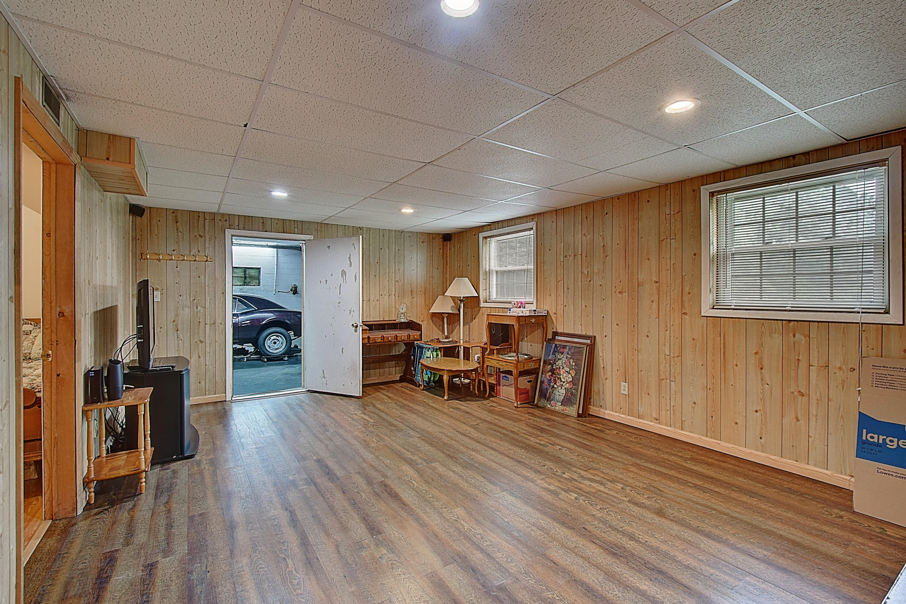 128 Hill Road Johnson City, TN 37601 - Photo 26 of 43 den
