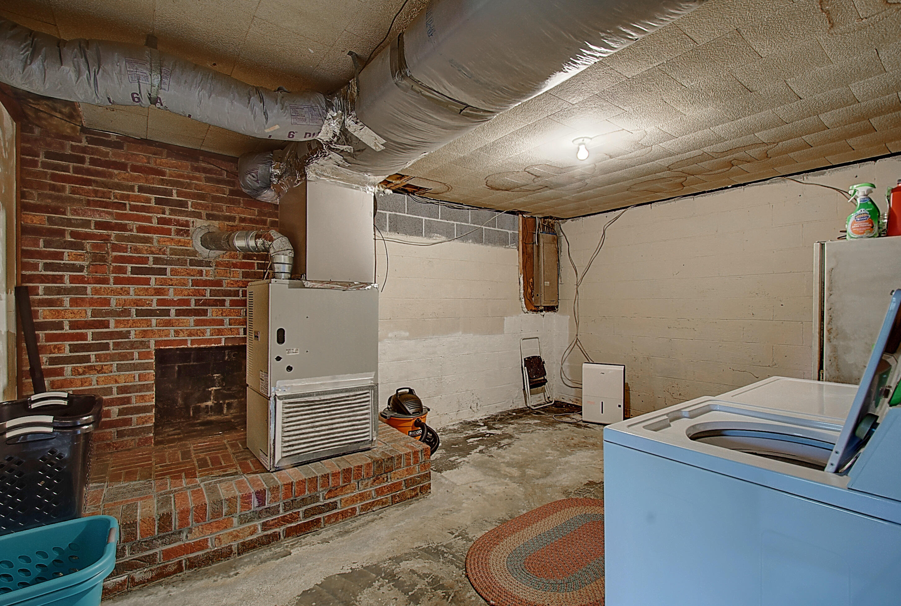 128 Hill Road Johnson City, TN 37601 - Photo 30 of 43 utility/laundry room