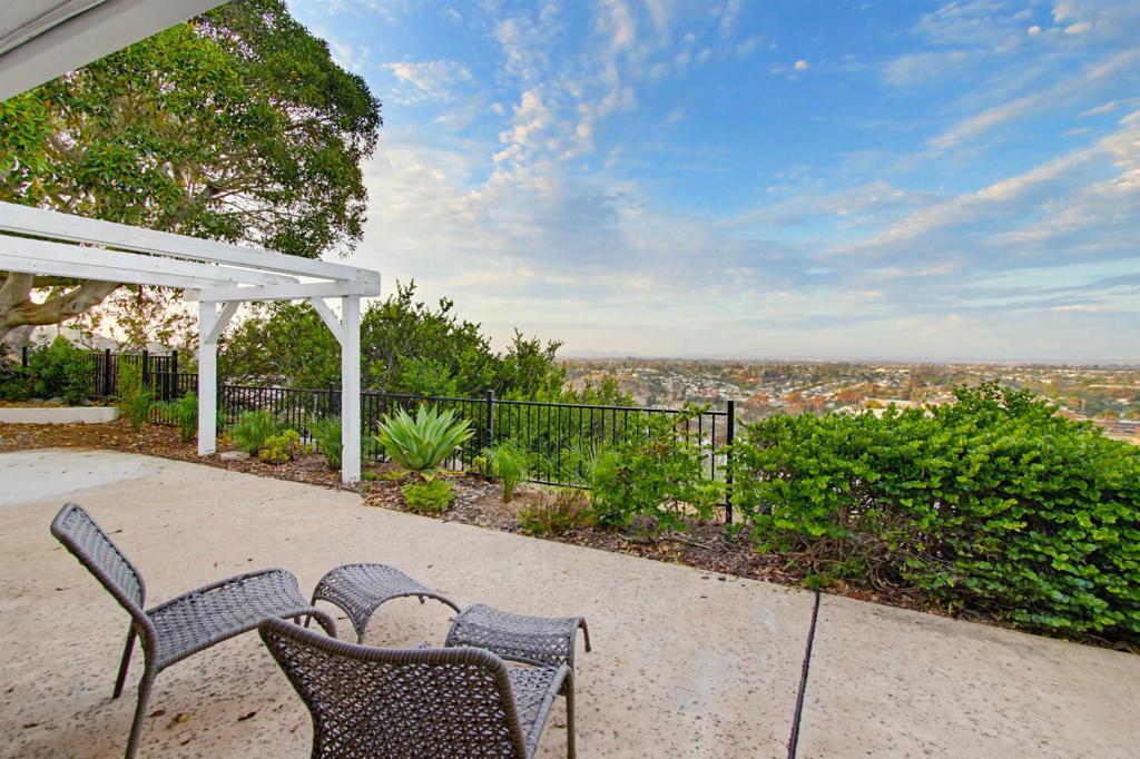 5605 Soledad Mountain Road La Jolla, CA 92037 - Photo 44 of 46