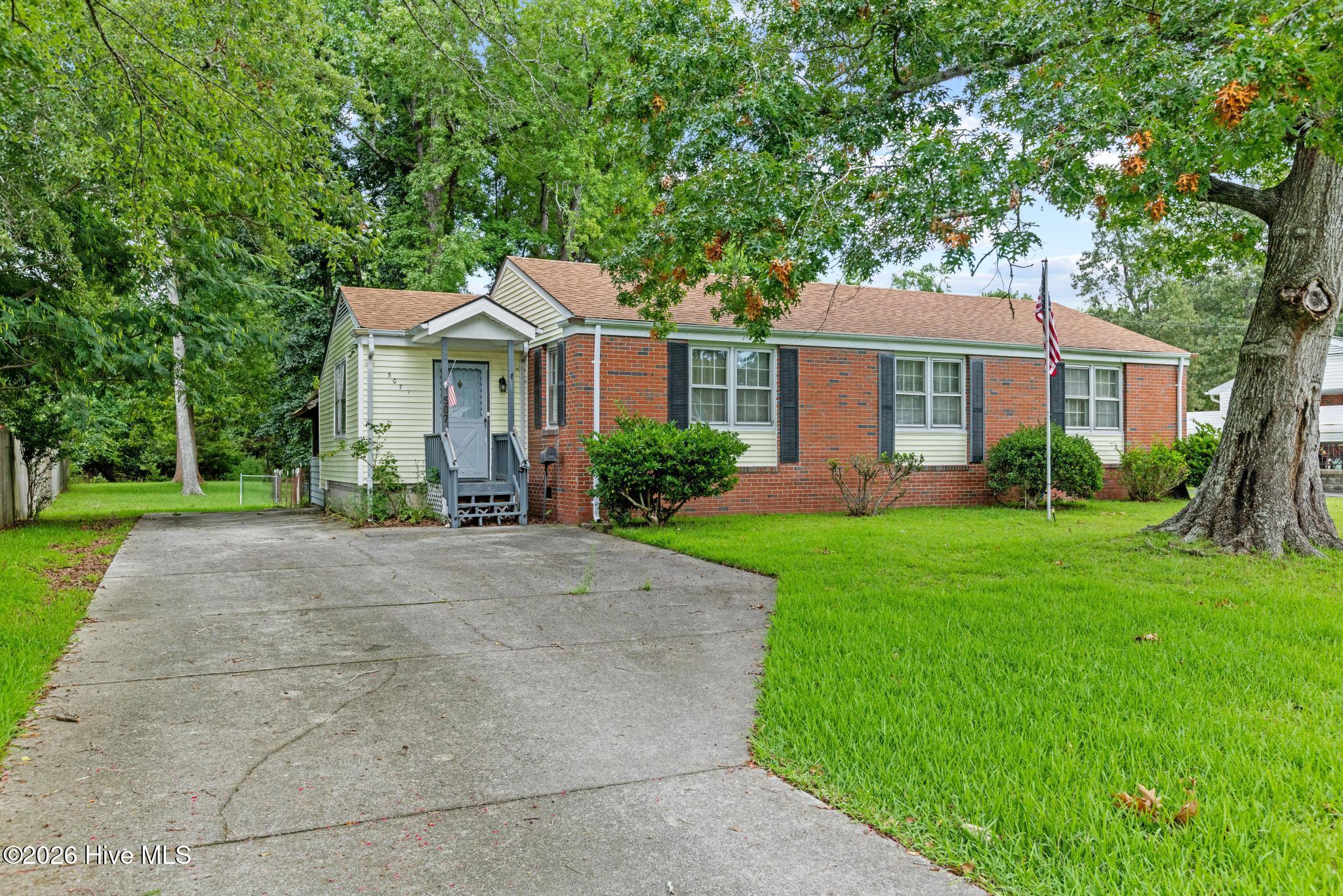 507 Delmar Road Jacksonville, NC 28540 - Photo 1 of 34 Gallery Image 1