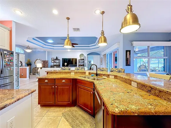 $709,900 | 609 Vintage Way, Brandon, FL 33511