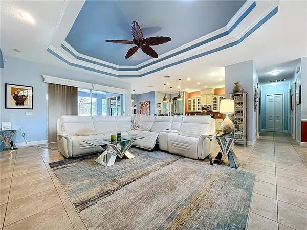 $709,900 | 609 Vintage Way, Brandon, FL 33511