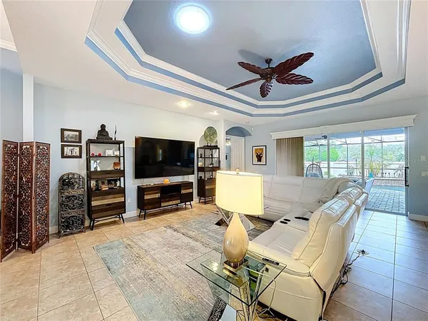 $709,900 | 609 Vintage Way, Brandon, FL 33511