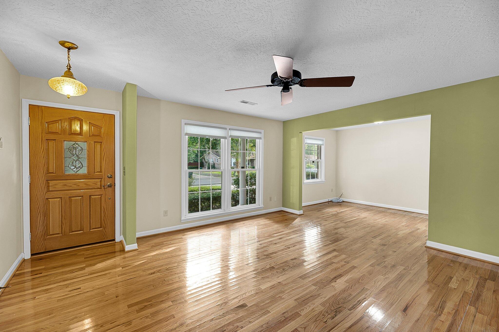 202 Heber Road Summerville, SC 29485 - Photo 7 of 36 CREM -202 Heber-21