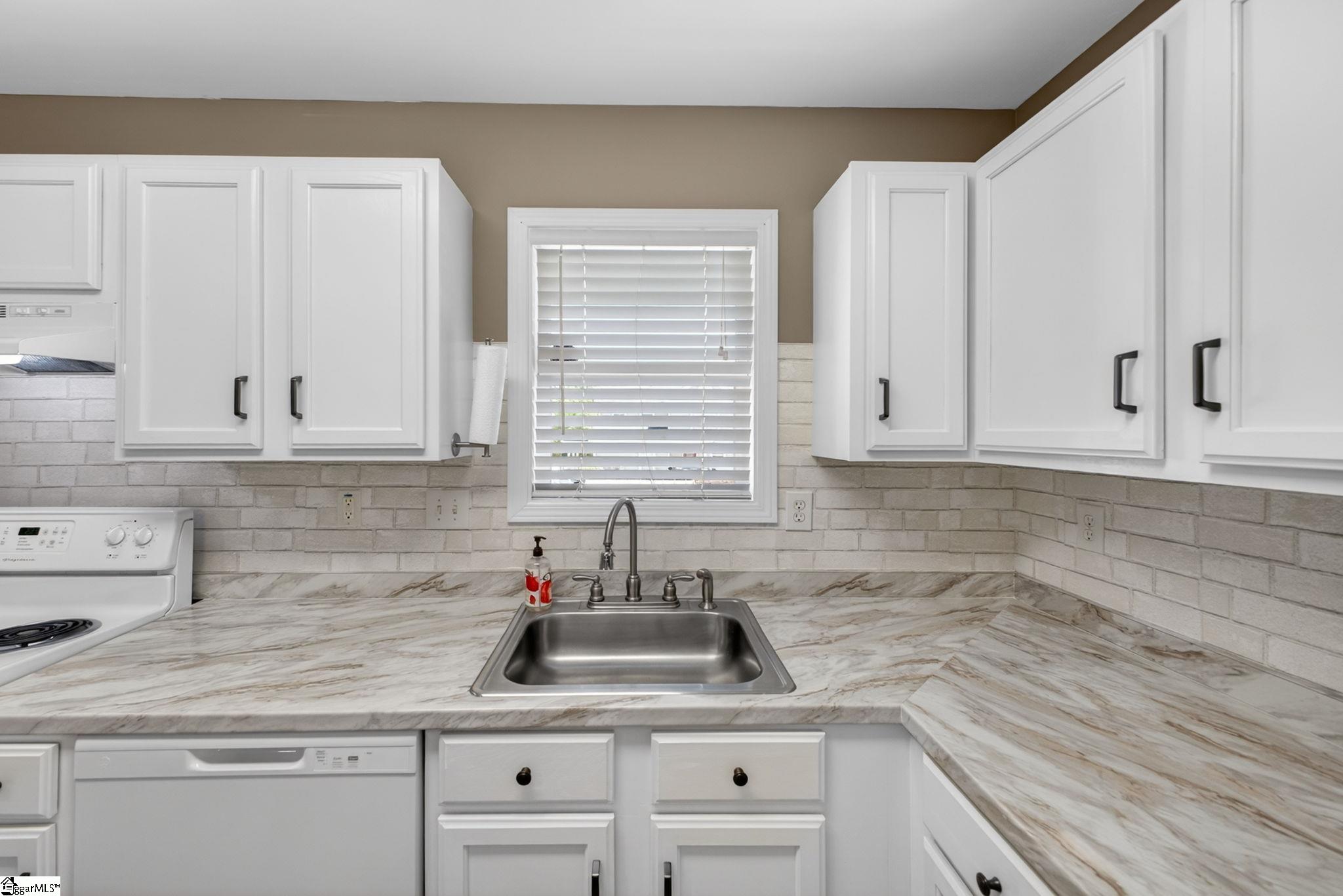 212 Alde Street Greenville, SC 29607 - Photo 15 of 31