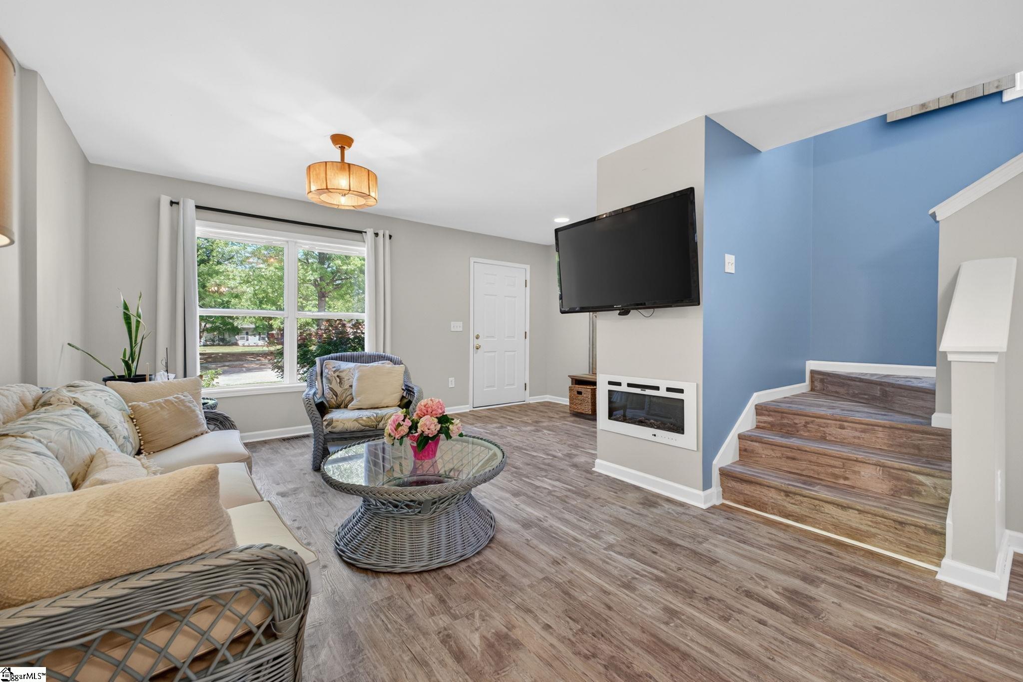 212 Alde Street Greenville, SC 29607 - Photo 4 of 31