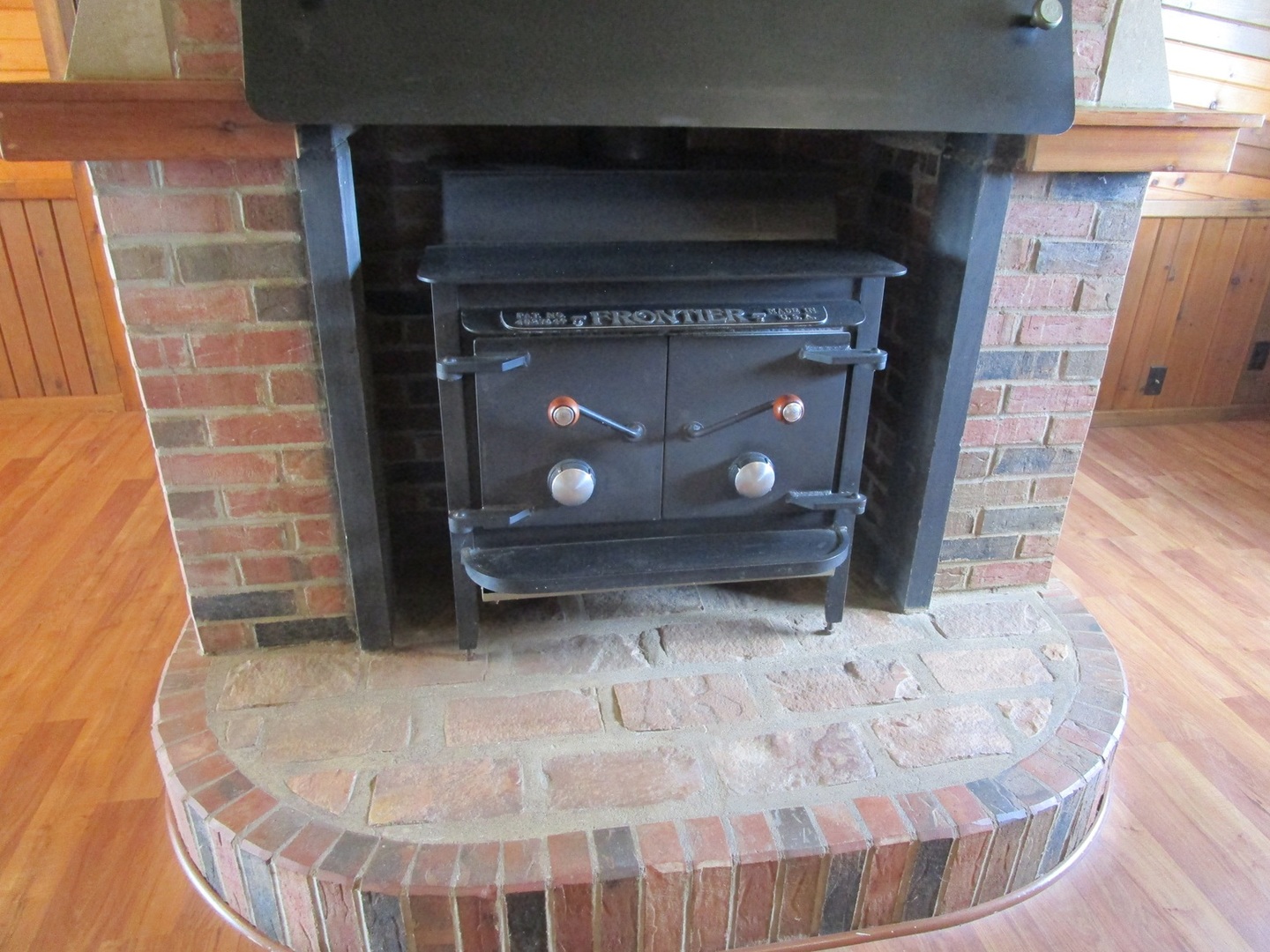 1713 Nauman Road Amboy, IL 61310 - Photo 11 of 38 a view of fireplace with wooden floor