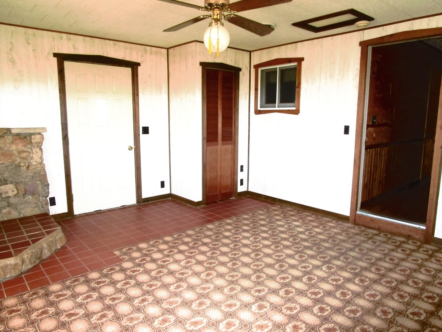 1713 Nauman Road Amboy, IL 61310 - Photo 14 of 38