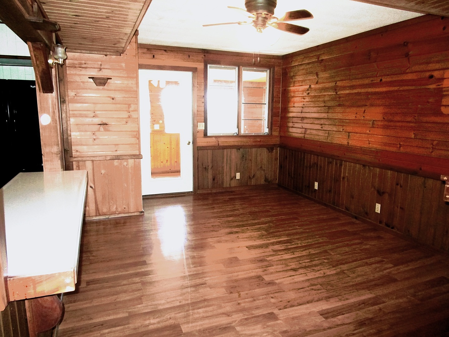 1713 Nauman Road Amboy, IL 61310 - Photo 7 of 38 a view of a room with a large window