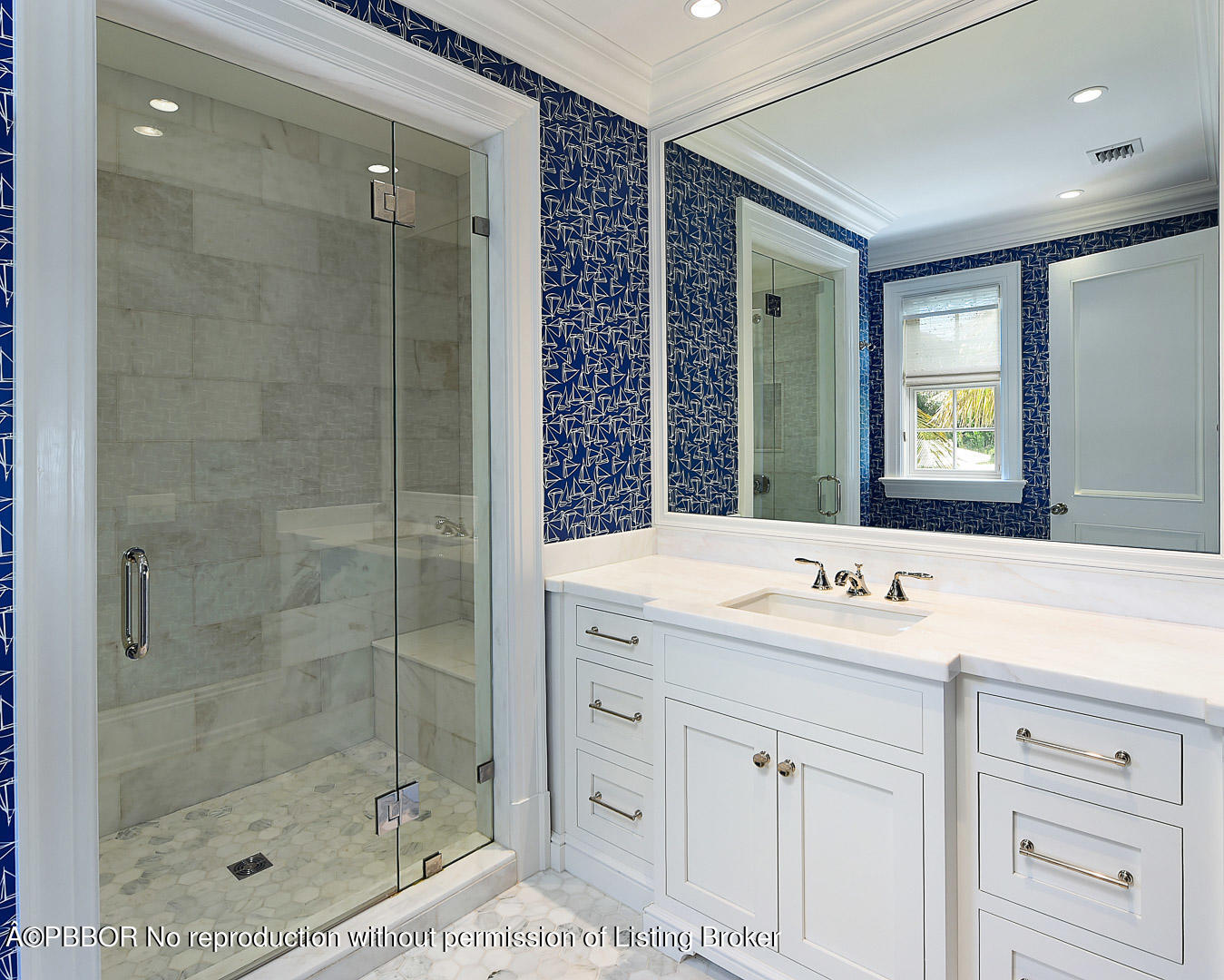 304 Garden Road Palm Beach, FL 33480 - Photo 17 of 25 Guest Bath