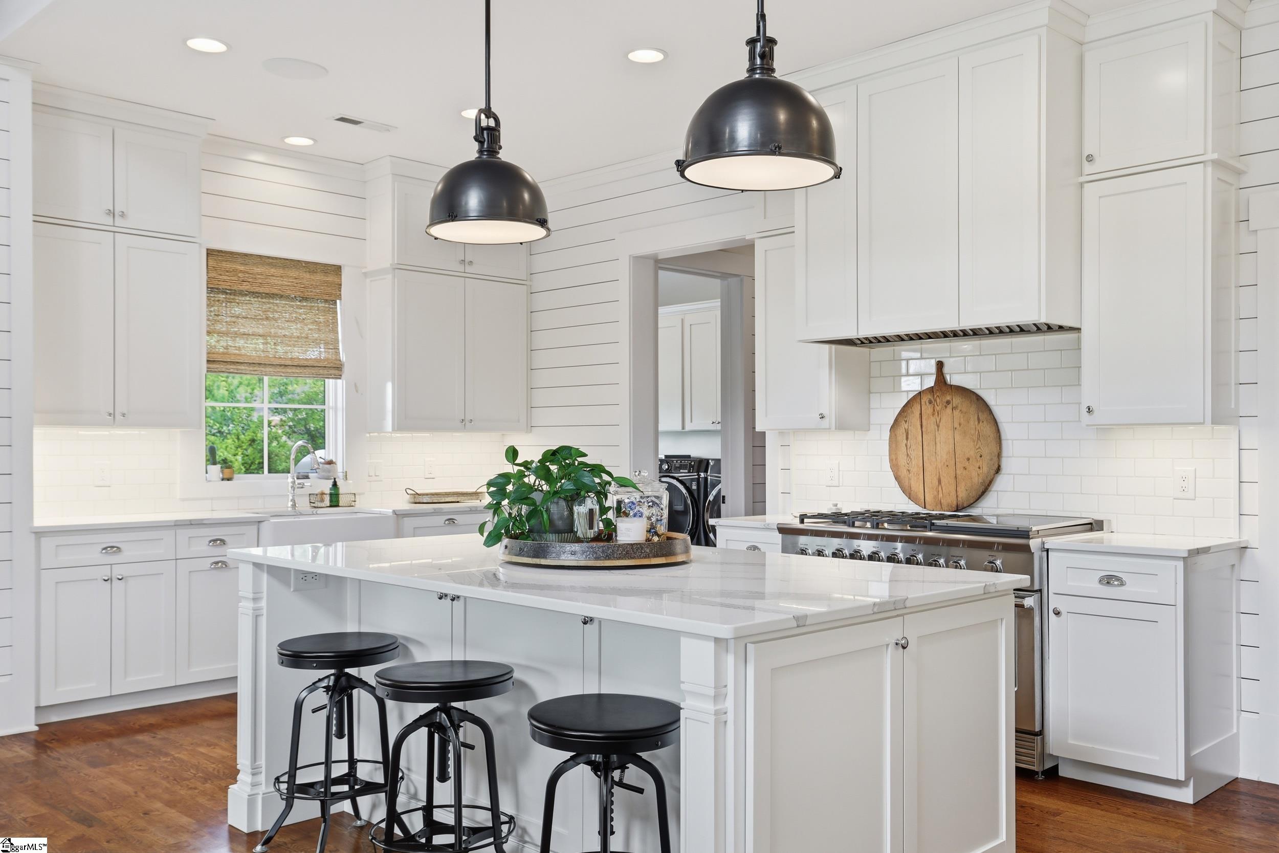 147 South Edgewater Drive Sunset, SC 29685 - Photo 6 of 50