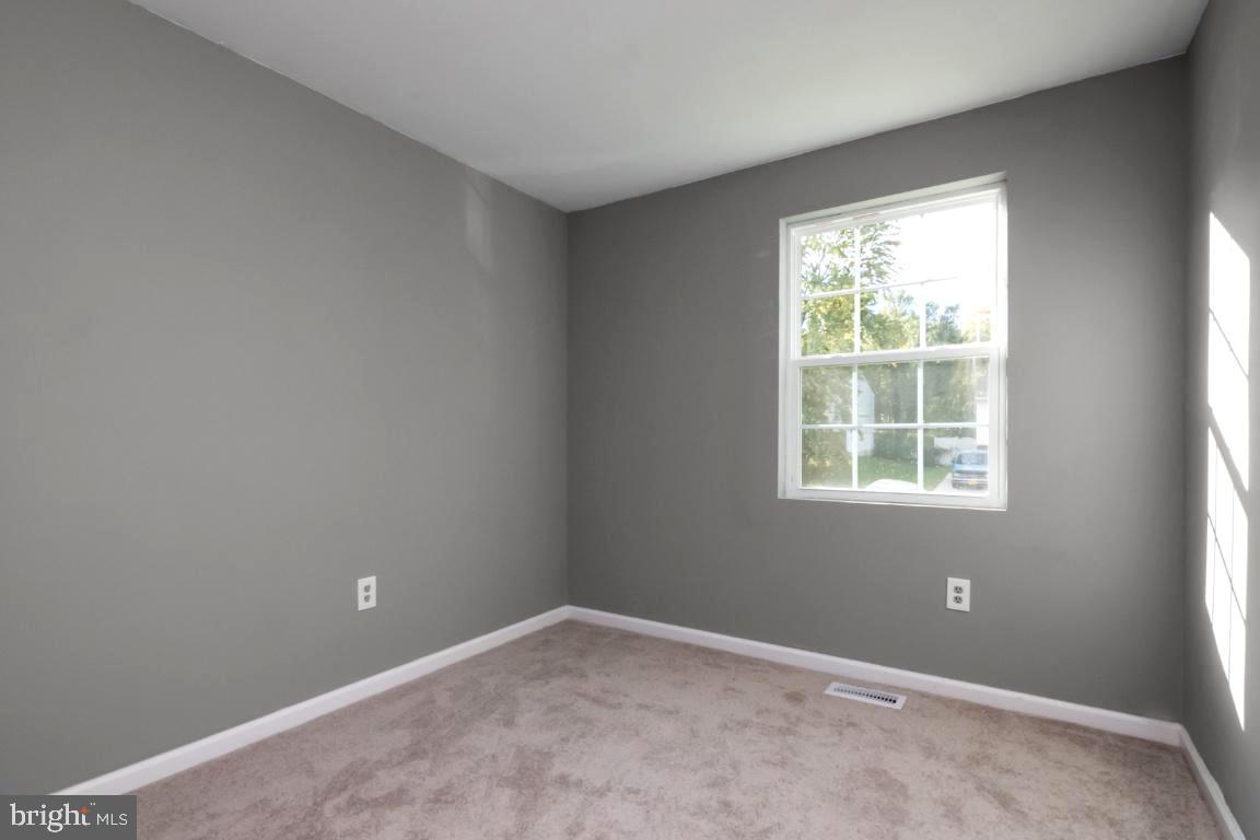 1103 East Beech Road Sterling, VA 20164 - Photo 15 of 26 New Carpet