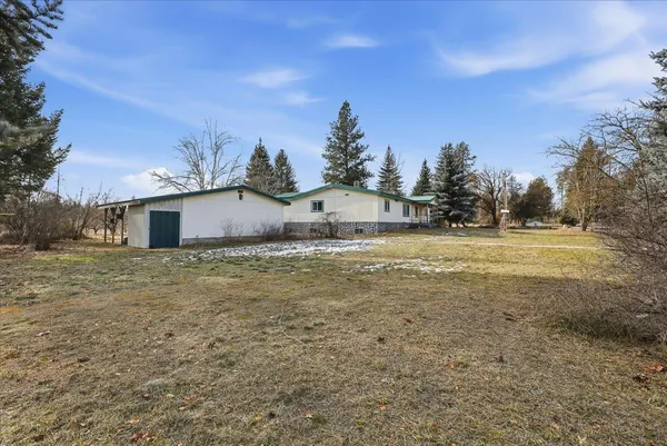 $1,200,000 | 11512 East Bridges Road, Elk, WA 99009