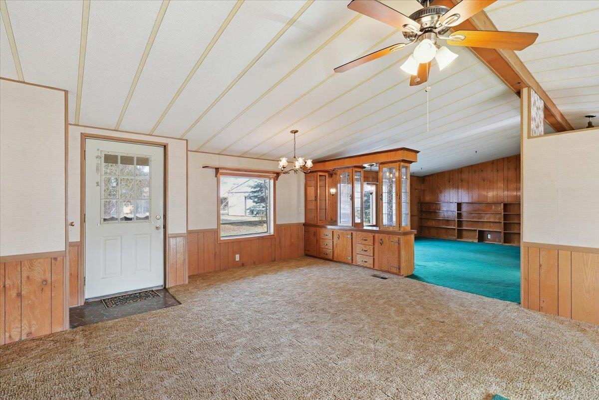 11512 East Bridges Road Elk, WA 99009 - Photo 5 of 36