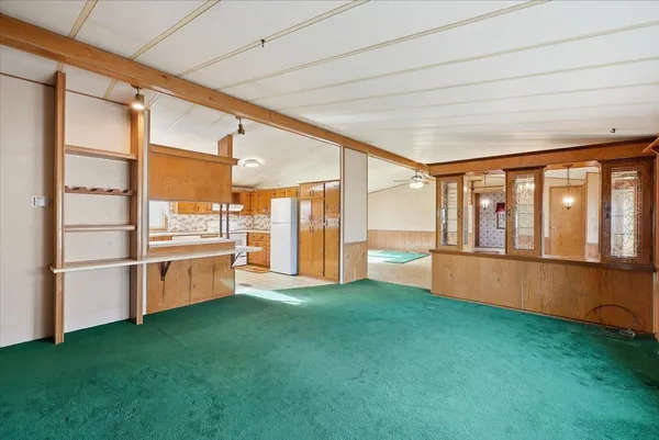 $1,200,000 | 11512 East Bridges Road, Elk, WA 99009