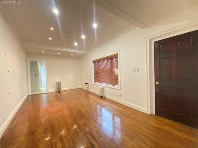 $2,800 | 84-80 161st Street, Unit 1 | Jamaica Hills