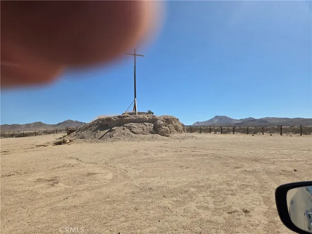 $70,000 | 15411 Rattlesnake Gulch, Oro Grande, CA 92368