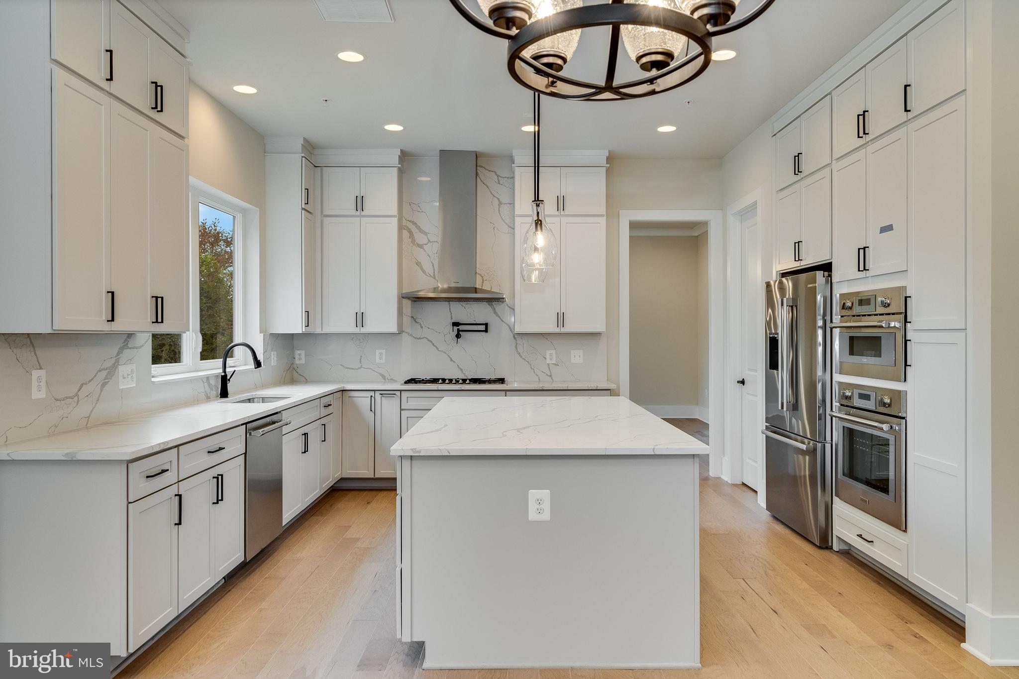13606 Darnestown Road Gaithersburg, MD 20878 - Photo 14 of 71 Gallery Image 14