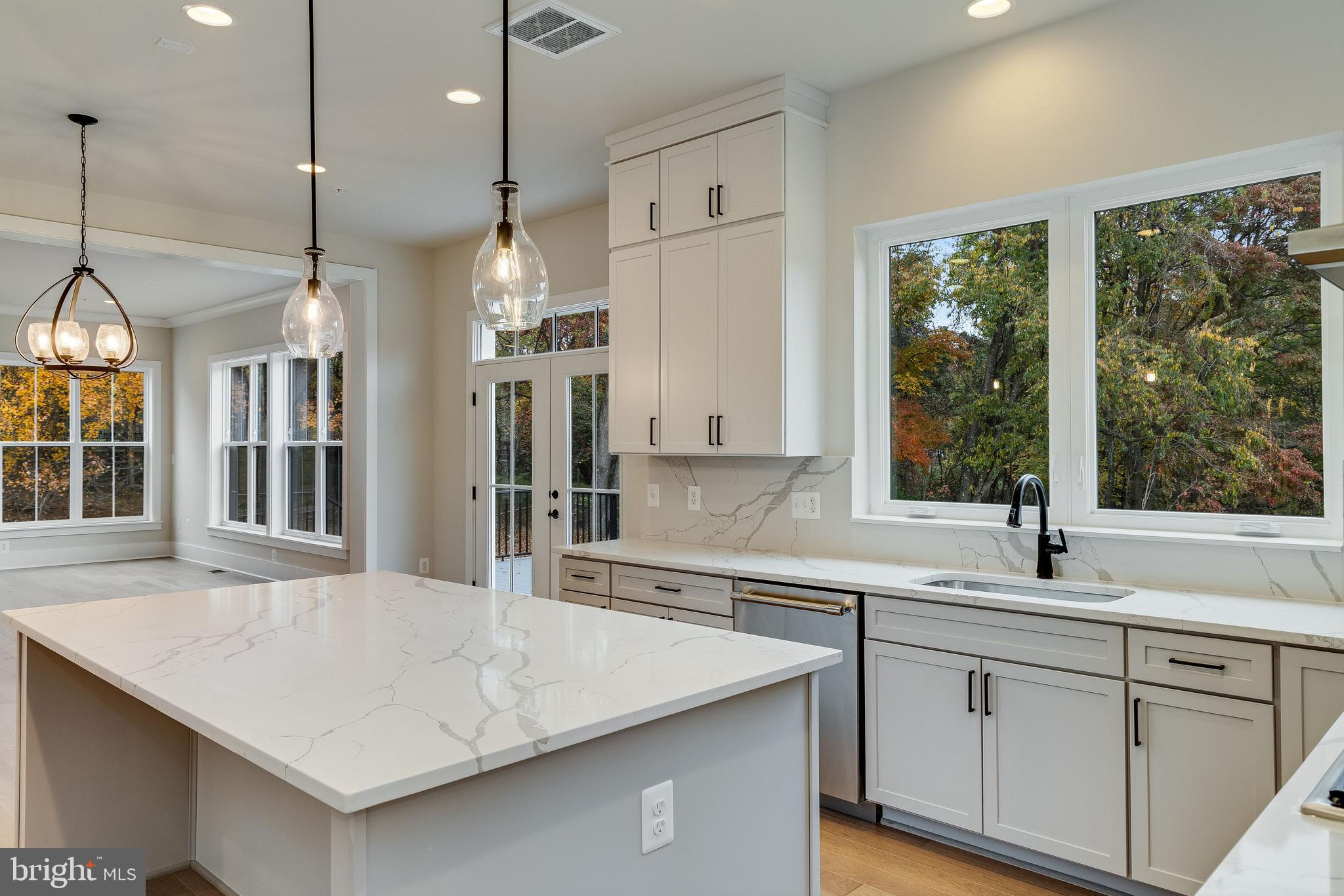 13606 Darnestown Road Gaithersburg, MD 20878 - Photo 18 of 71 Gallery Image 18