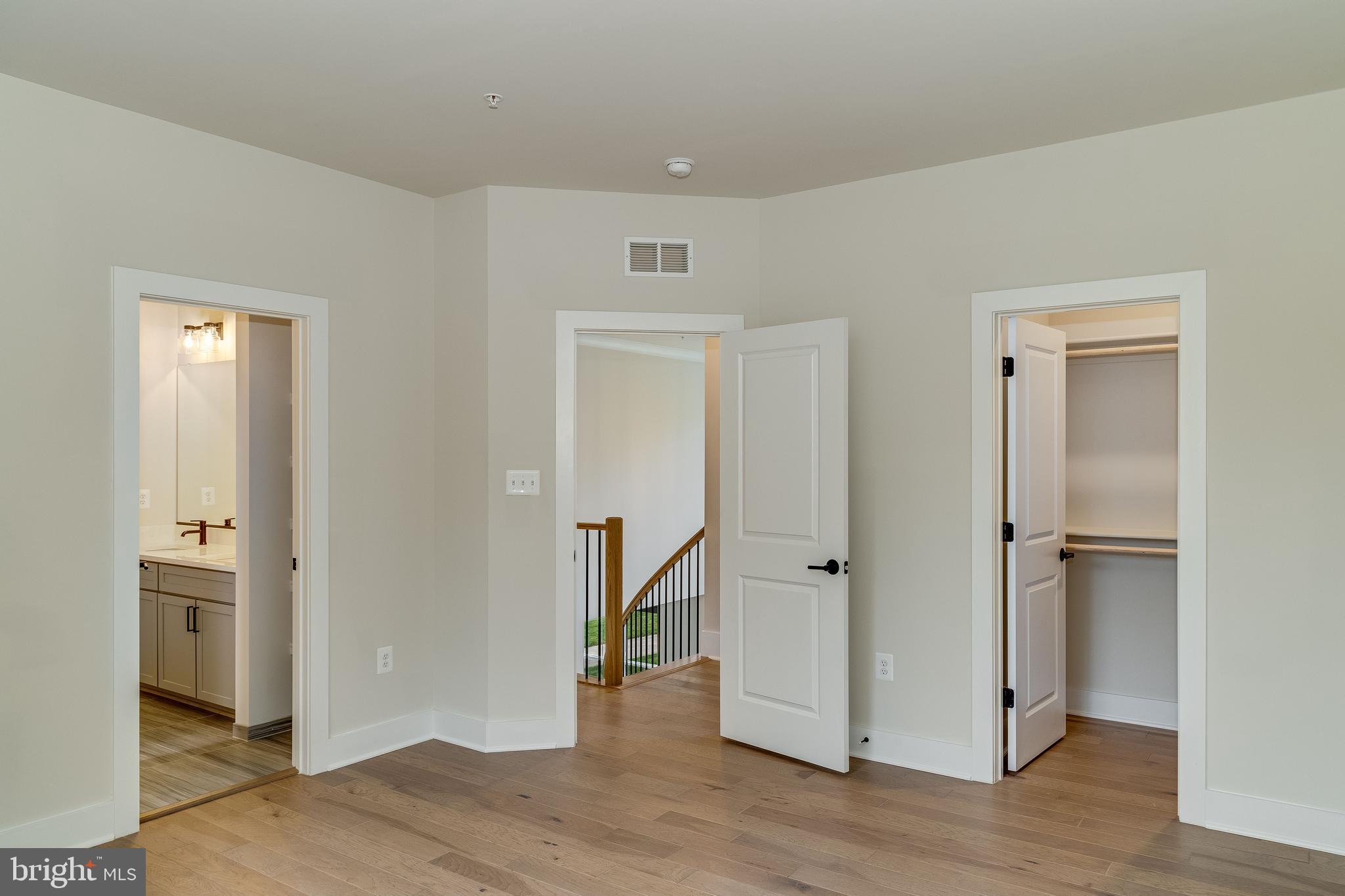 13606 Darnestown Road Gaithersburg, MD 20878 - Photo 23 of 71 Gallery Image 23