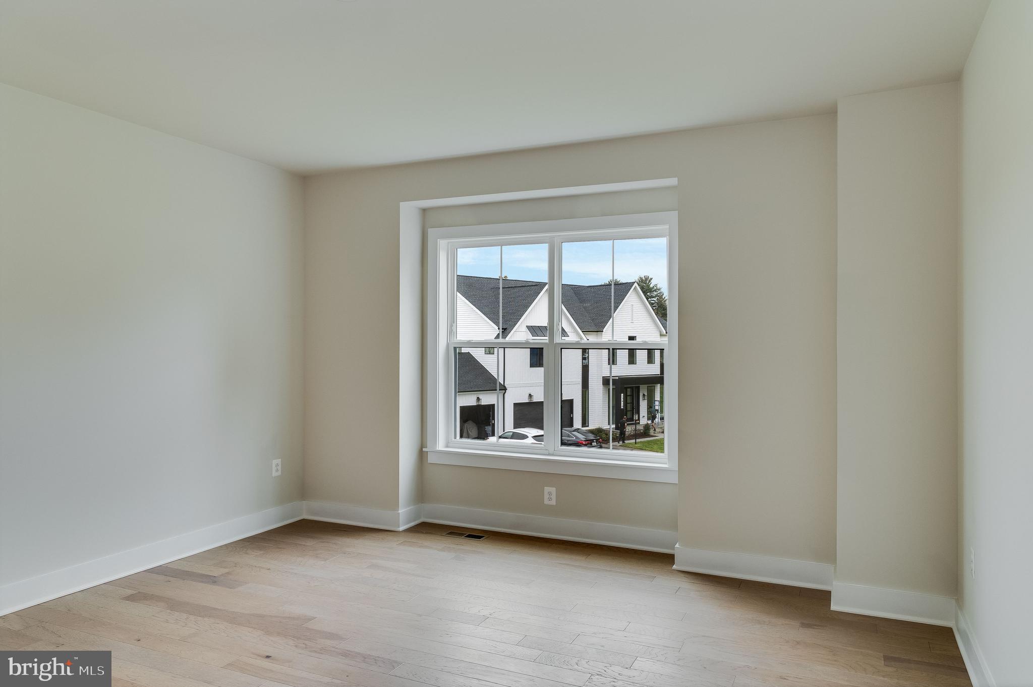 13606 Darnestown Road Gaithersburg, MD 20878 - Photo 28 of 71 Gallery Image 28