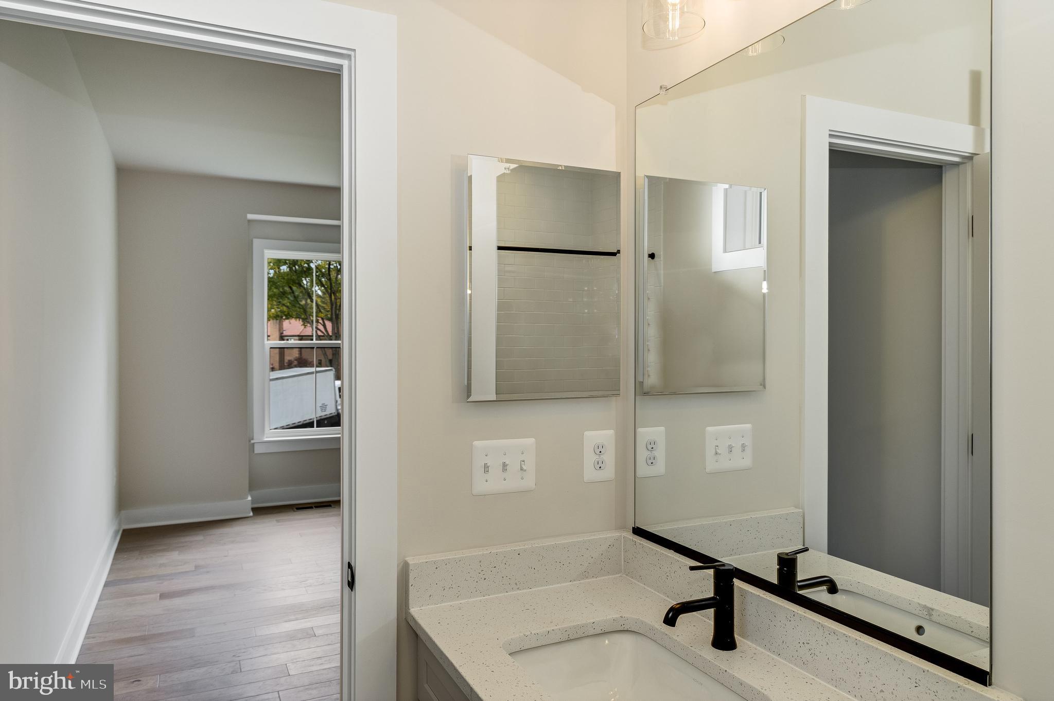 13606 Darnestown Road Gaithersburg, MD 20878 - Photo 31 of 71 Gallery Image 31