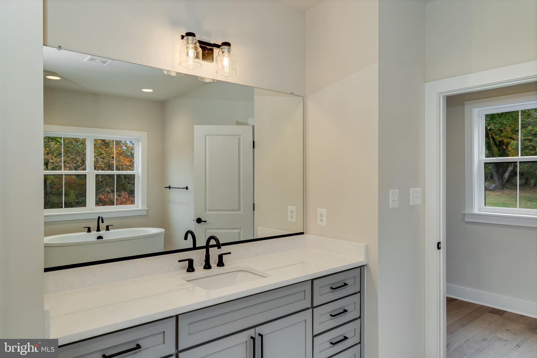 13606 Darnestown Road Gaithersburg, MD 20878 - Photo 38 of 71 Gallery Image 38