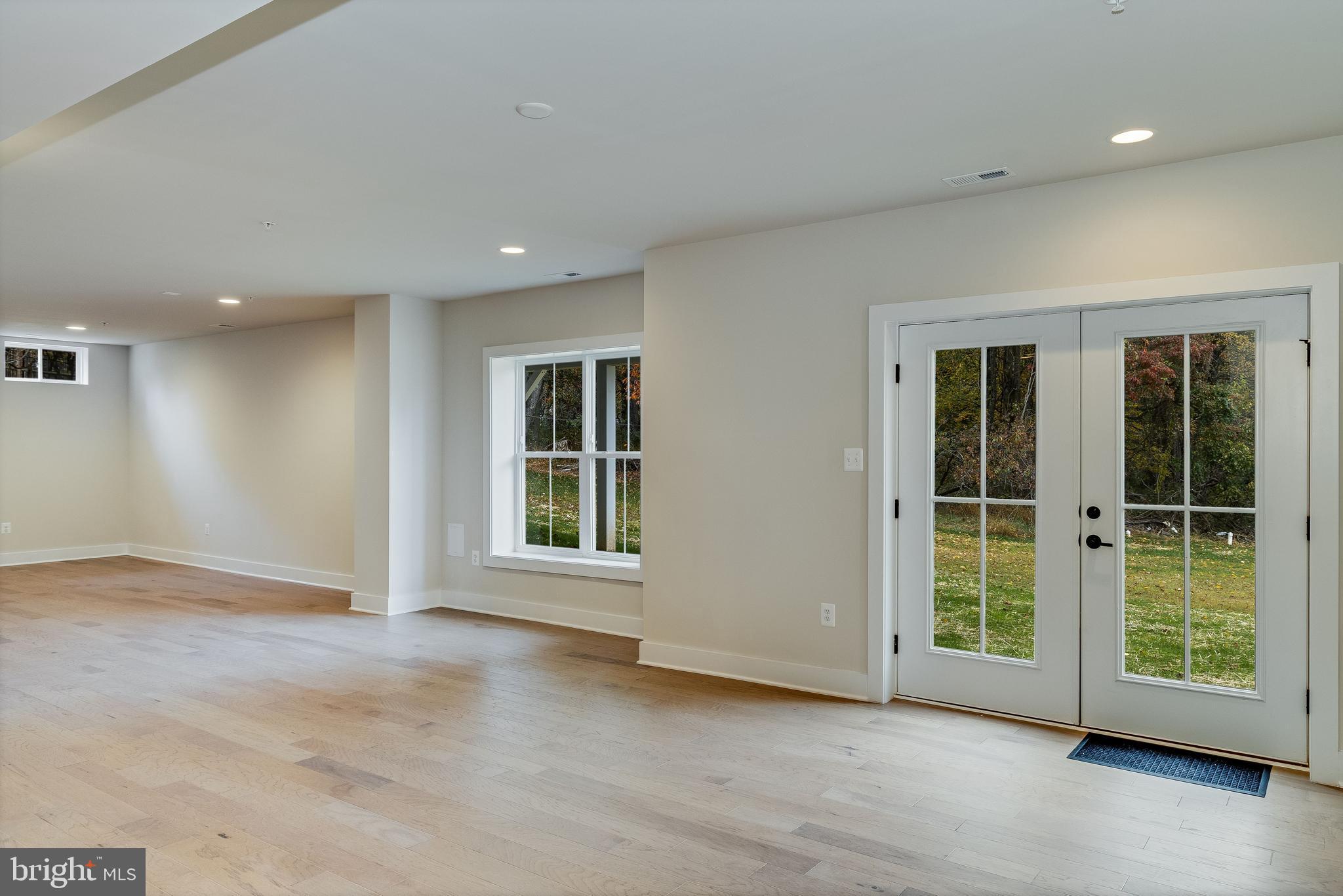 13606 Darnestown Road Gaithersburg, MD 20878 - Photo 52 of 71 Gallery Image 52