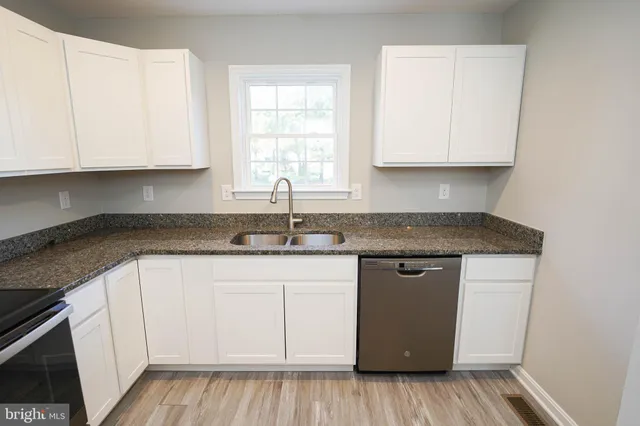 $1,895 | 2005 South Old Mill Drive, Pocomoke City, MD 21851