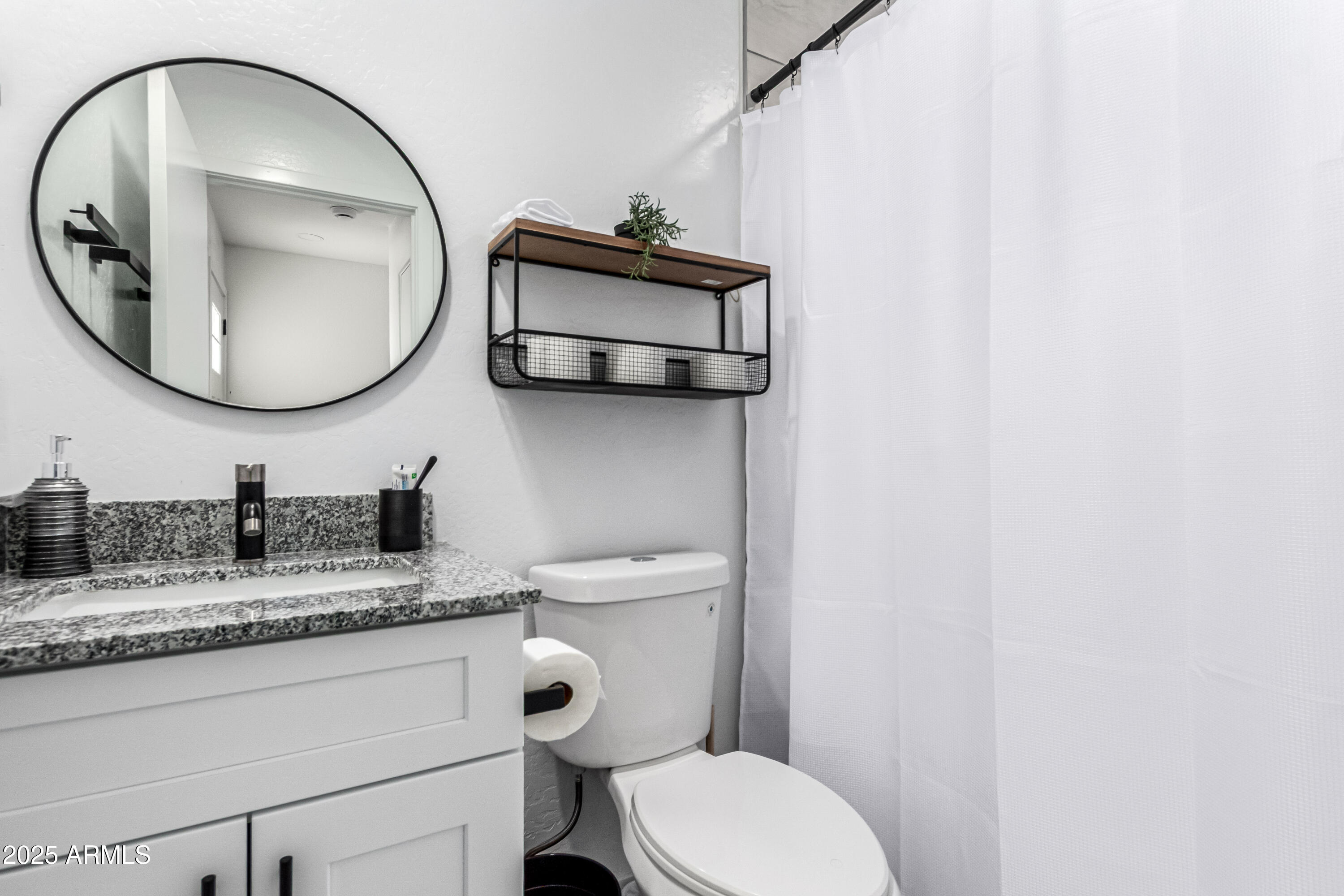 341 South Mountain Road, Unit 2 Apache Junction, AZ 85120 - Photo 17 of 21 30491f48ddf203ce620b44b06136a56c