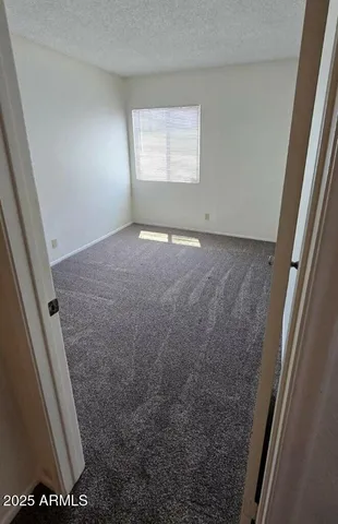 $1,500 | 1227 East Lawrence Lane, Phoenix, AZ 85020