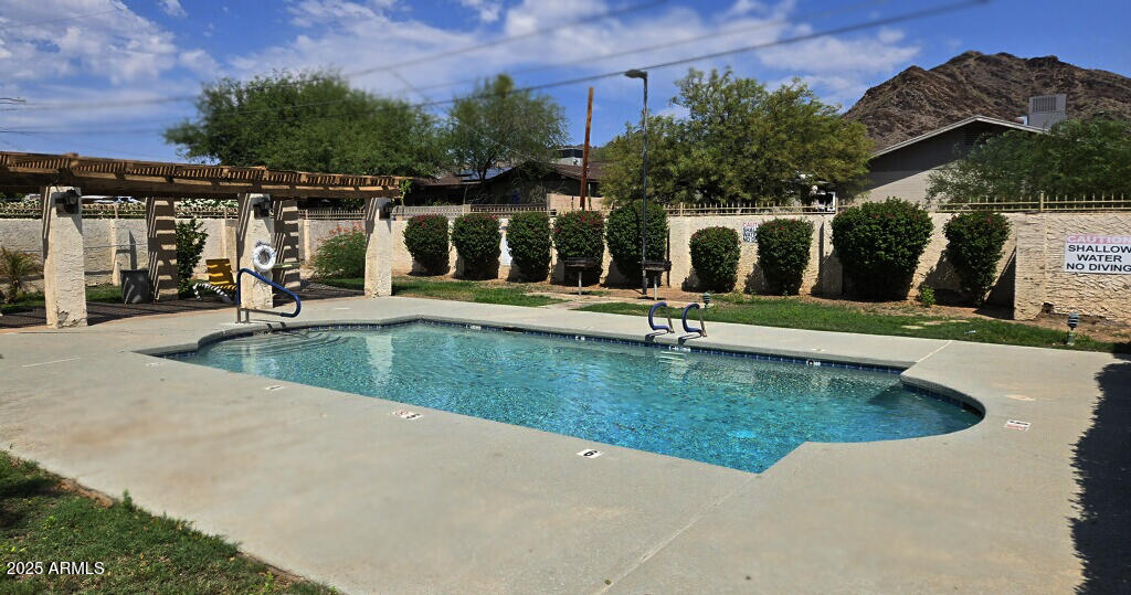 1227 East Lawrence Lane Phoenix, AZ 85020 - Photo 22 of 22 pool_1