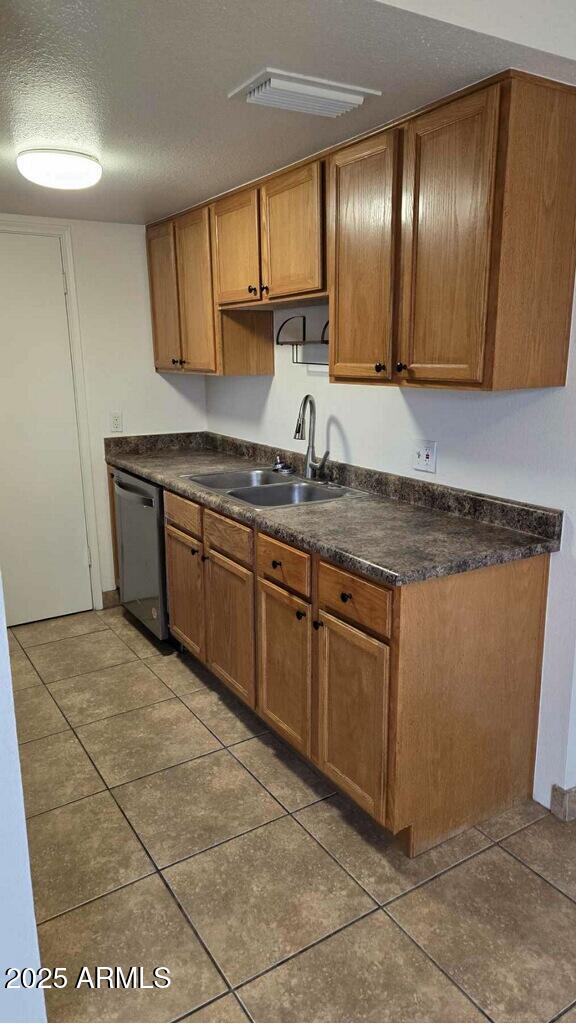 1227 East Lawrence Lane Phoenix, AZ 85020 - Photo 4 of 22 imagejpeg_1 5