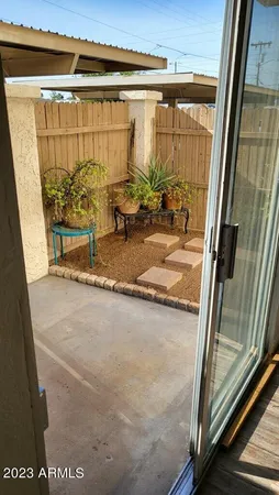 $1,500 | 1227 East Lawrence Lane, Phoenix, AZ 85020