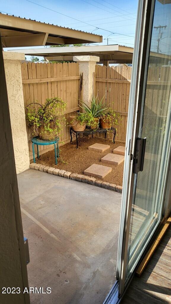 1227 East Lawrence Lane Phoenix, AZ 85020 - Photo 7 of 22 imagejpeg_0_1