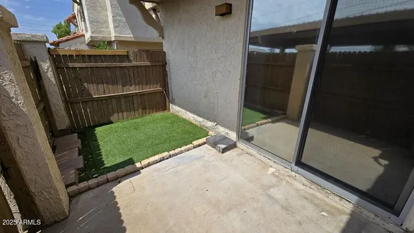 $1,500 | 1227 East Lawrence Lane, Phoenix, AZ 85020