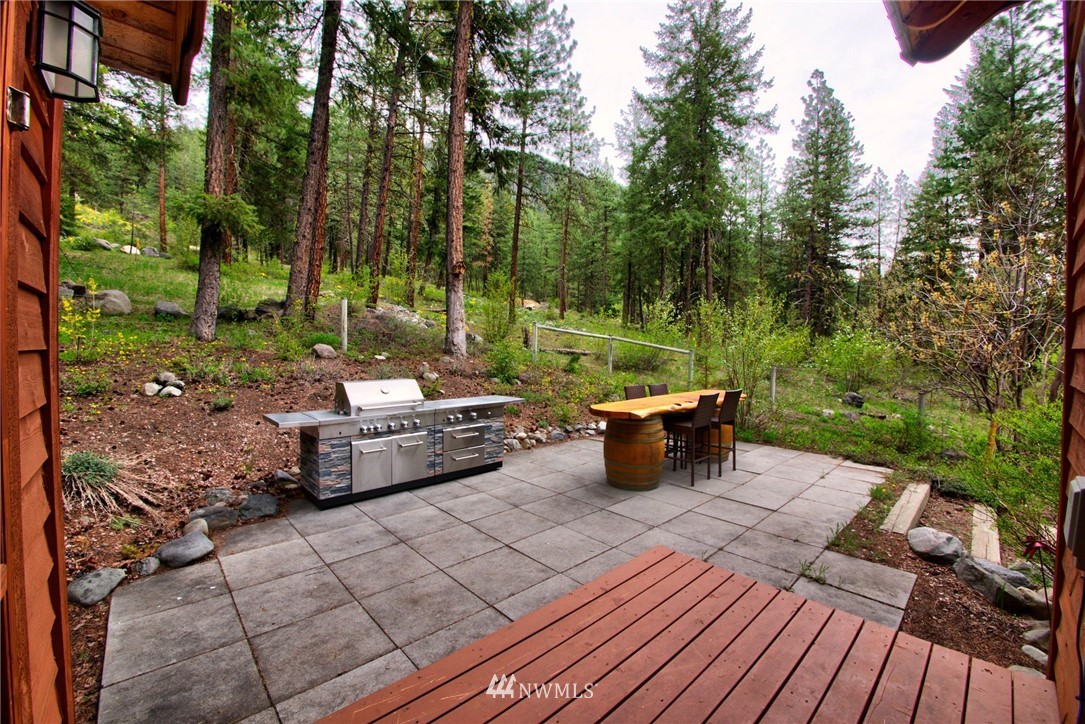18 Highland Meadows Road Winthrop, WA 98862 - Photo 4 of 26 Gallery Image 4