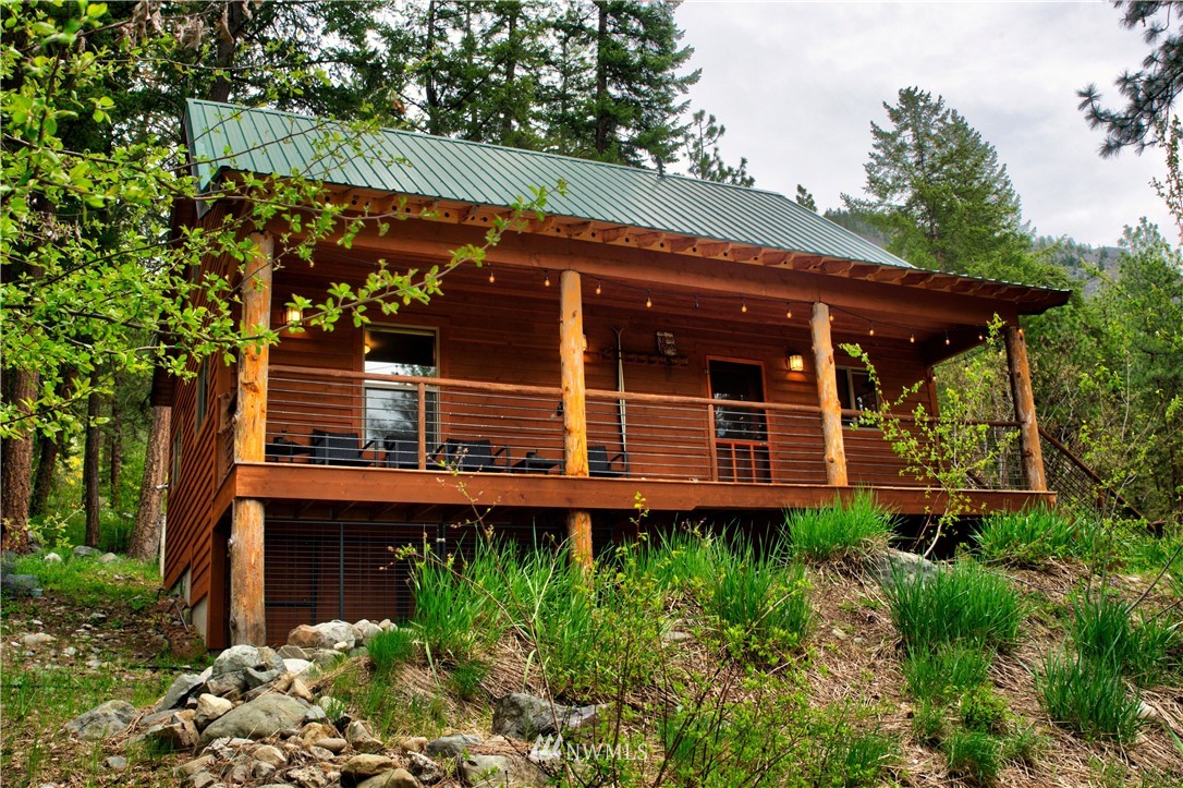18 Highland Meadows Road Winthrop, WA 98862 - Photo 5 of 26 Gallery Image 5