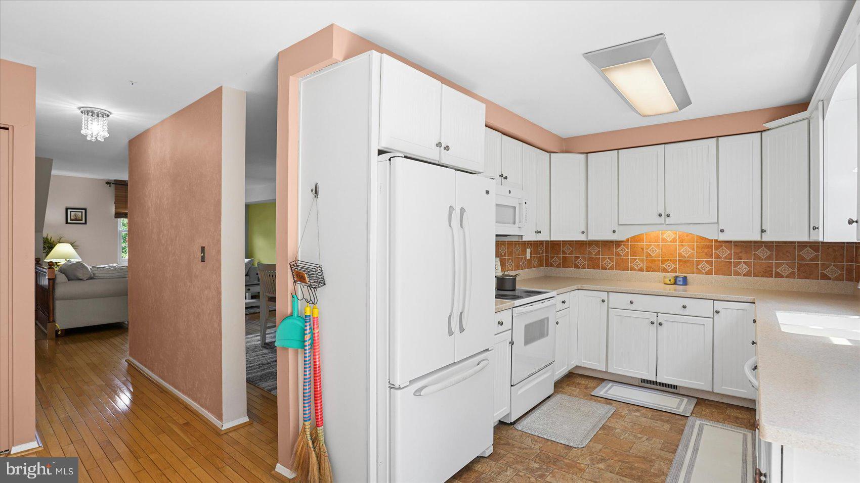 6 Drawbridge Court Baltimore, MD 21228 - Photo 16 of 46