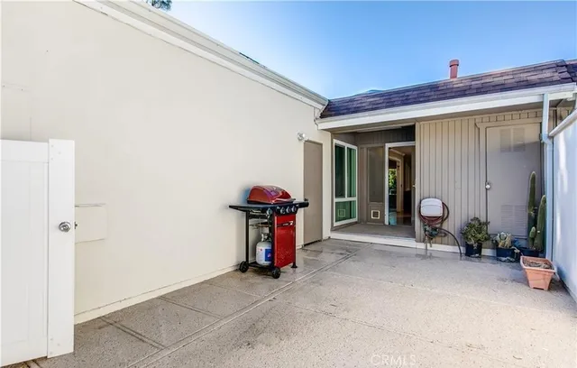 $710,000 | 22131 Caminito Vino, Laguna Hills, CA 92653