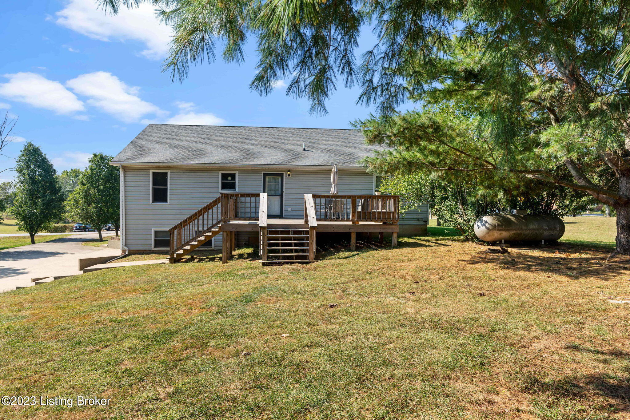 6399 Loretto Road Bardstown, KY 40004 - Photo 39 of 51 6389 Loretto Rd-12